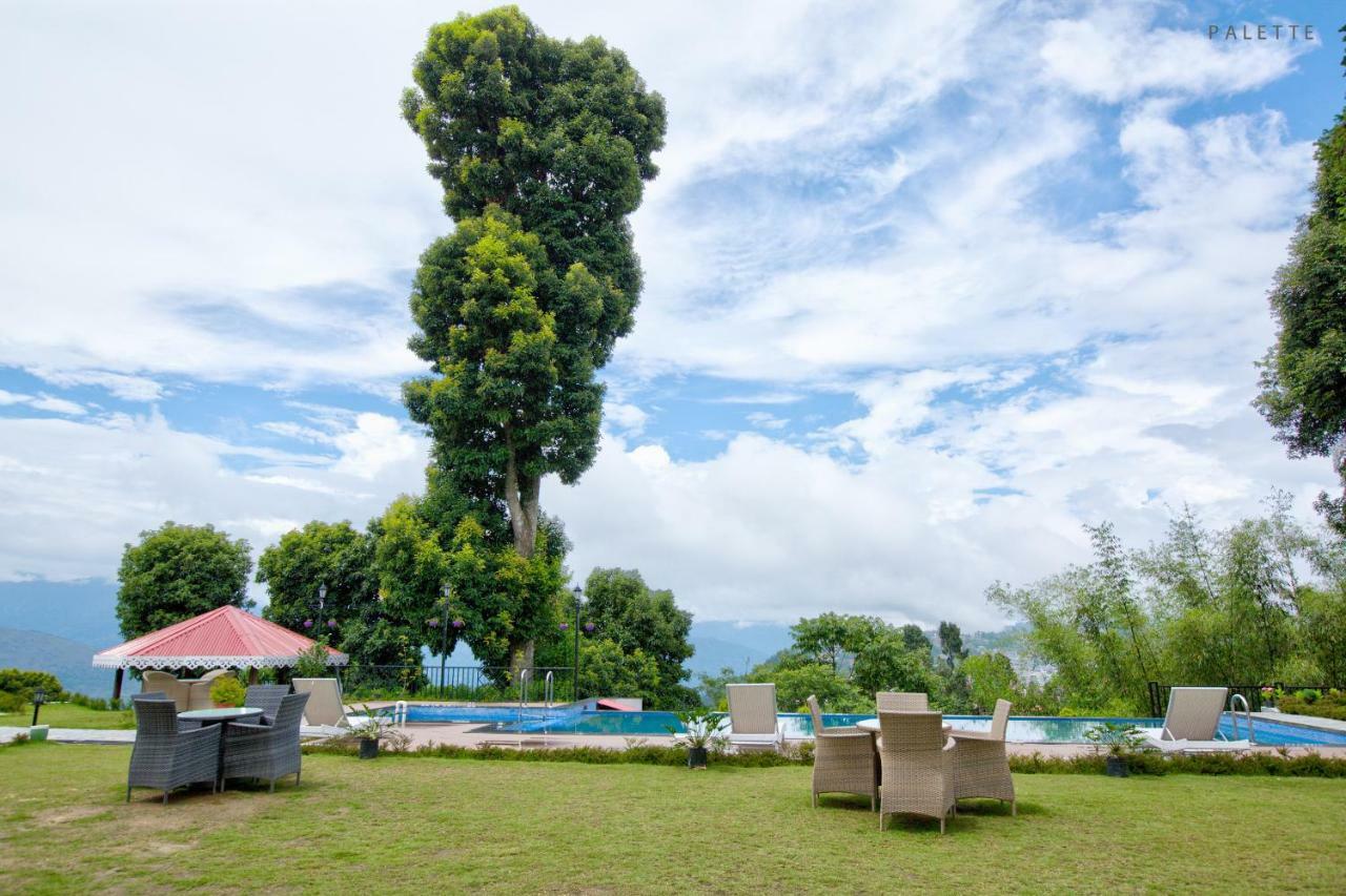 Pine Tree Spa Resort, Kalimpong Exterior foto